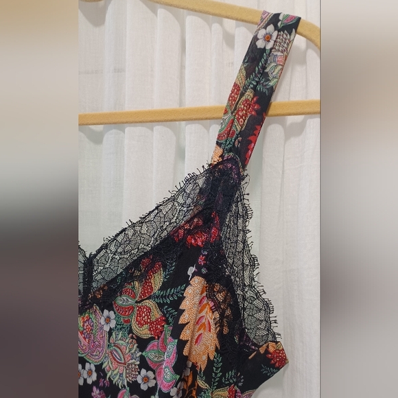 Y2k Slip Dress - Picture 2 of 8